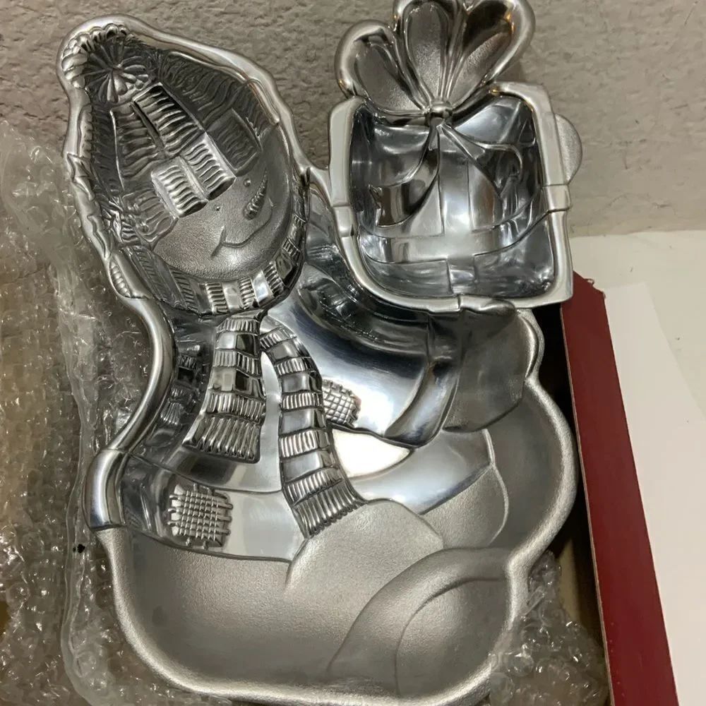 Lenox Yuletide Metal Serveware Snowman Chip and Dip Dish Tray NIB retail $60